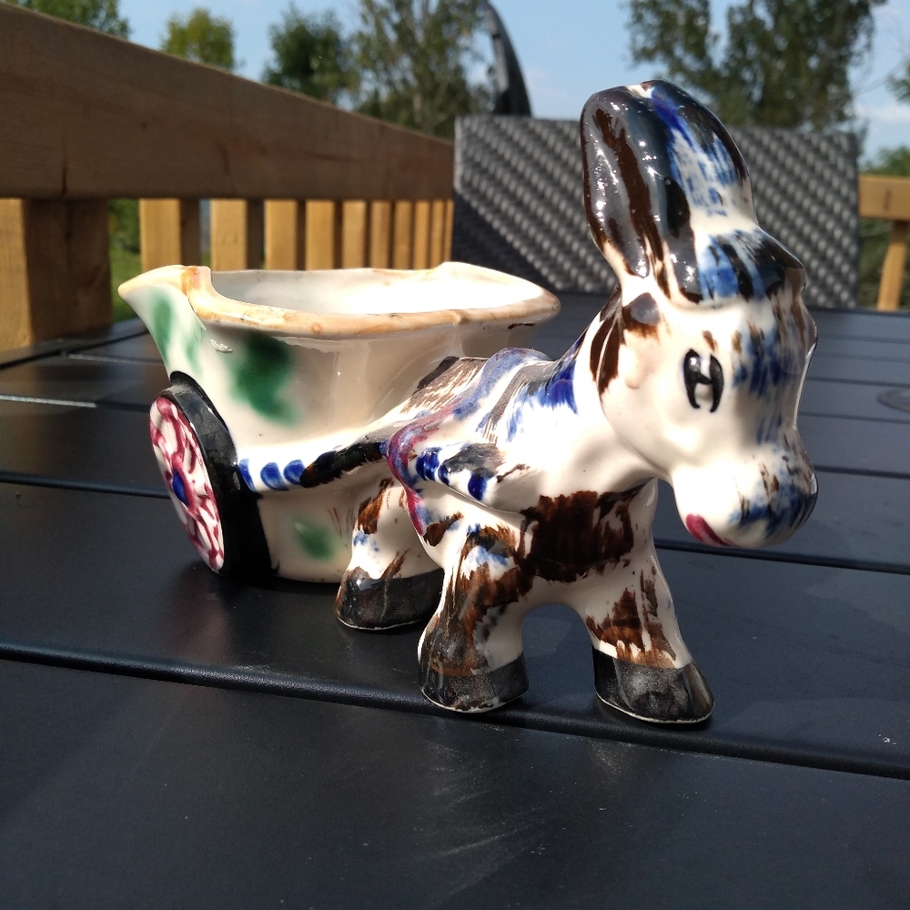 Kitschy Kritters, Vintage Donkey & Wagon Planter, Colourful - Picture 8 of 13